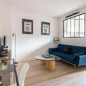 Endoume Notre Dame De La Garde T2 Avec Parking Apartment